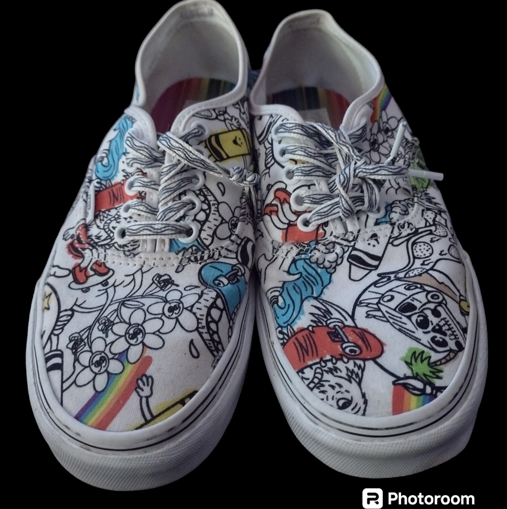 VANS X Crayola sz 9 men's or 10.5 women's Skate Punk
